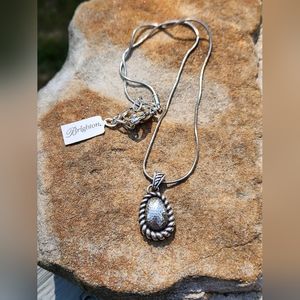 Women's NWT Brighton Silver Teardrop Necklace With Silver Chain